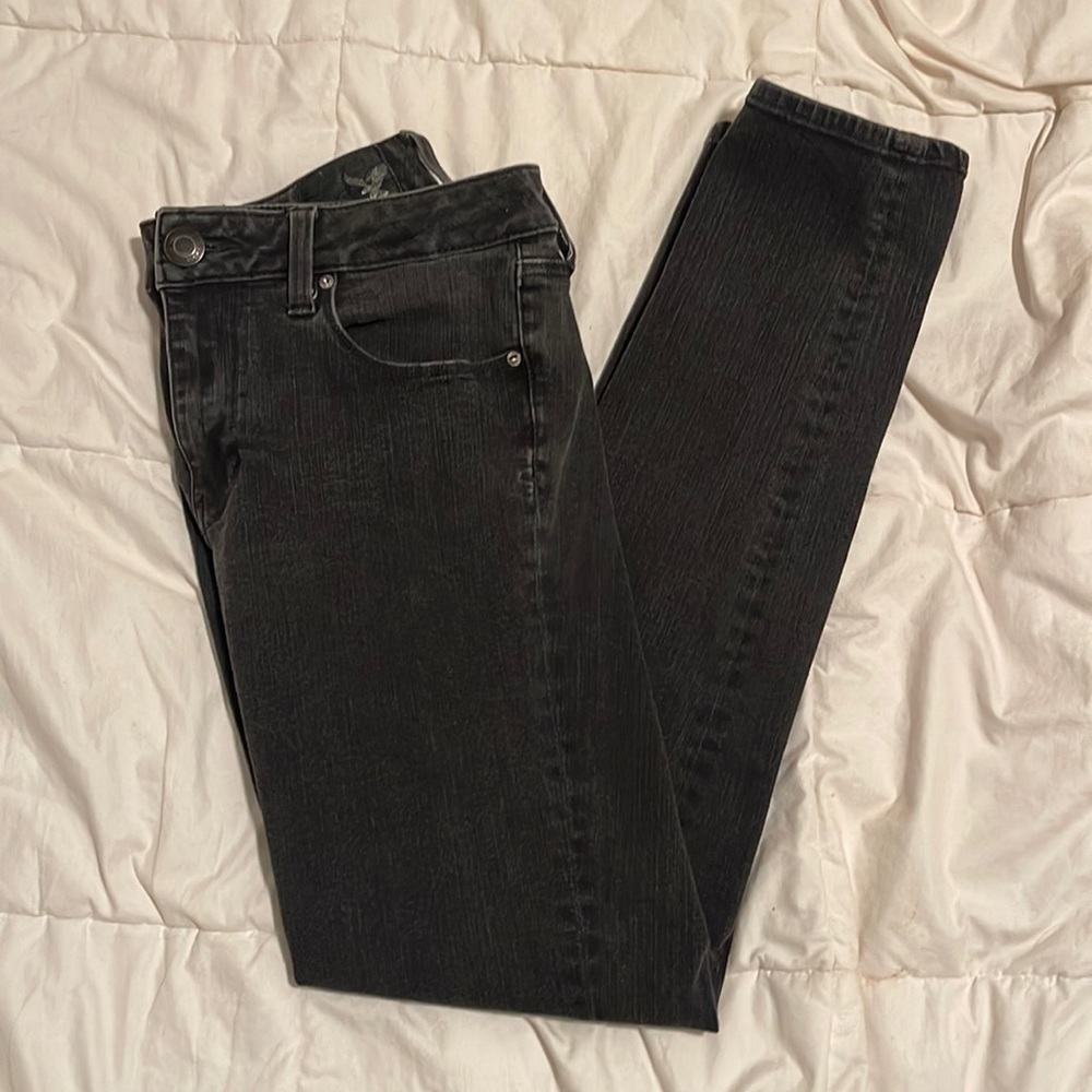 Women’s American Eagle Black Skinny Jeans AEO Denim X4 360 Super Stretch